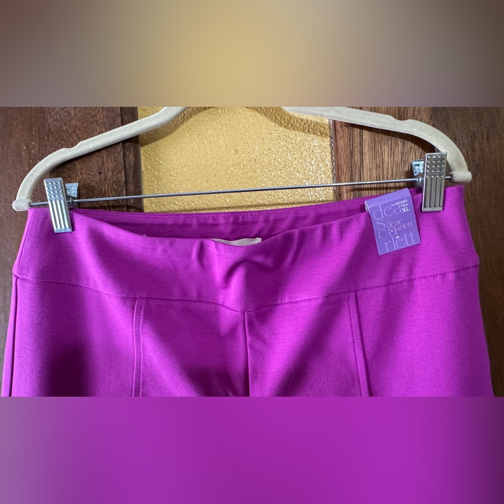 💖 Dear Scarlett "It's MAGIC" Flare Pants – Magenta 💖 - Picture 3 of 5
